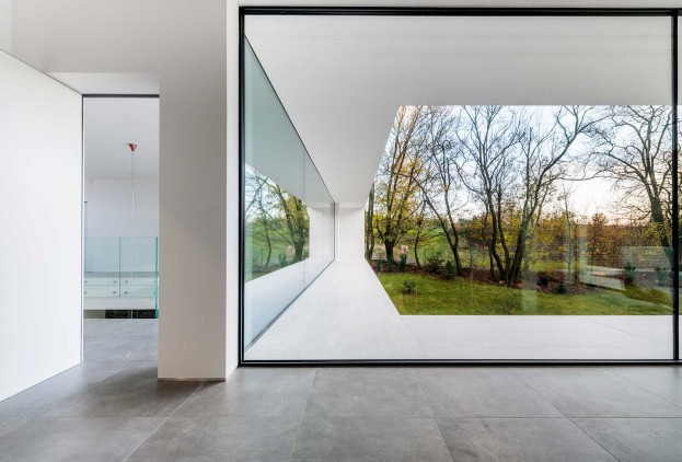Aluminium Fenster-Wohnzimmer-mit-Panoramaaussicht