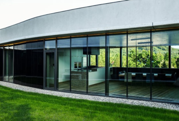 Patio door exterior view – glass front