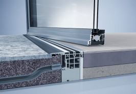 heroal-W-72-UD-Nullsschwelle-offen